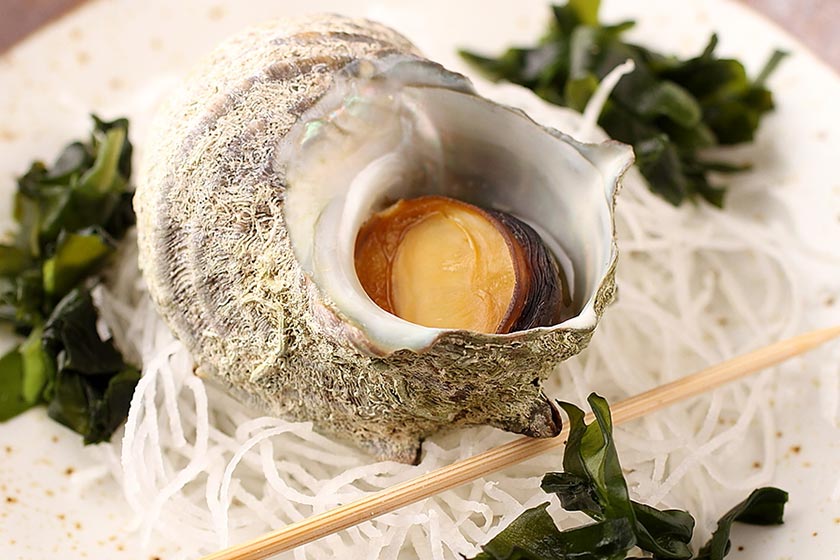 三宮高架下酒場茶々