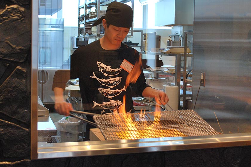 土佐清水ワールド三宮磯上通店